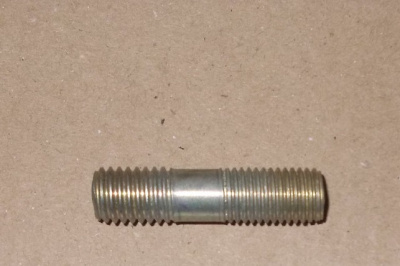 заказать Шпилька М10х40 водила колесной передачи купить Шпилька М10х40 водила колесной передачи