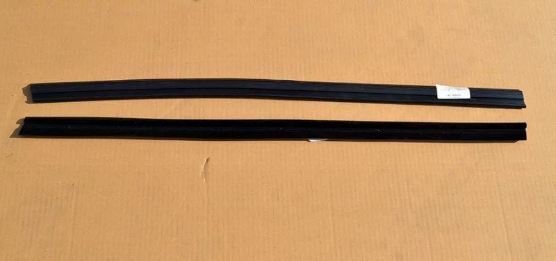 купить Уплотнитель опускного (L-800 мм)